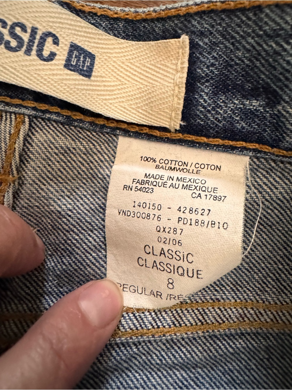 Gap Classic Jeans Vintage 2006 High Rise Mom Size 8 Regular 100% Cotton Y2K - Picture 3 of 8